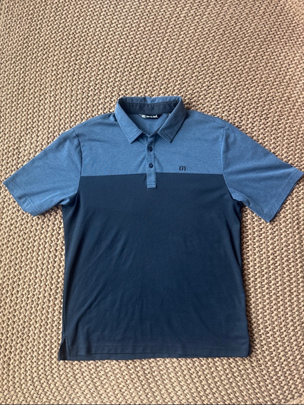 Travis Mathew Colorblock Polo Shirt Men's Medium - Navy & Steel Blue
